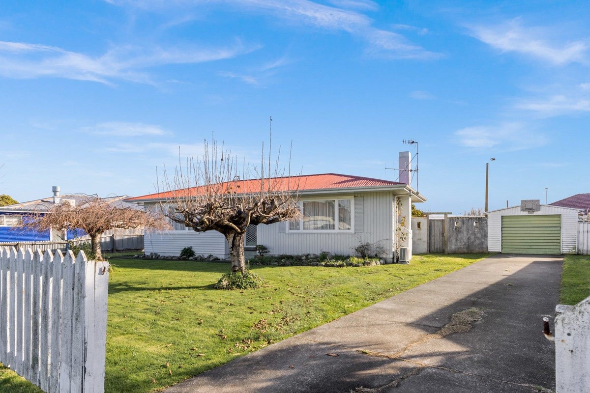 11 Morris Spence Avenue, Onekawa, Napier - Carousel 10