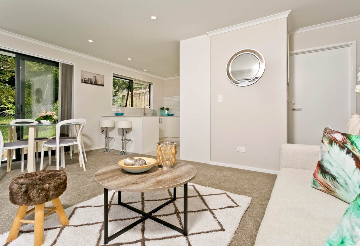 16 Salamanca Road, Sunnynook, Auckland - Carousel 2