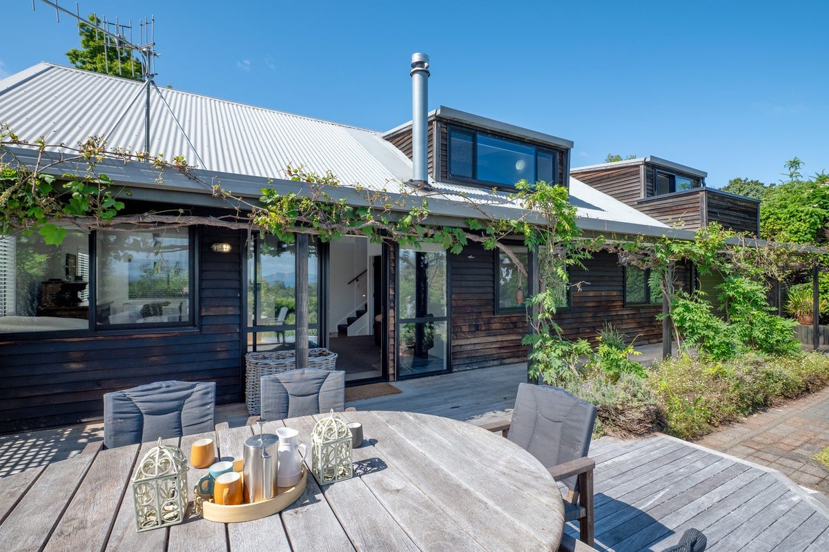 21 Rangimoana Avenue, Motuoapa, Motuoapa - Carousel 2