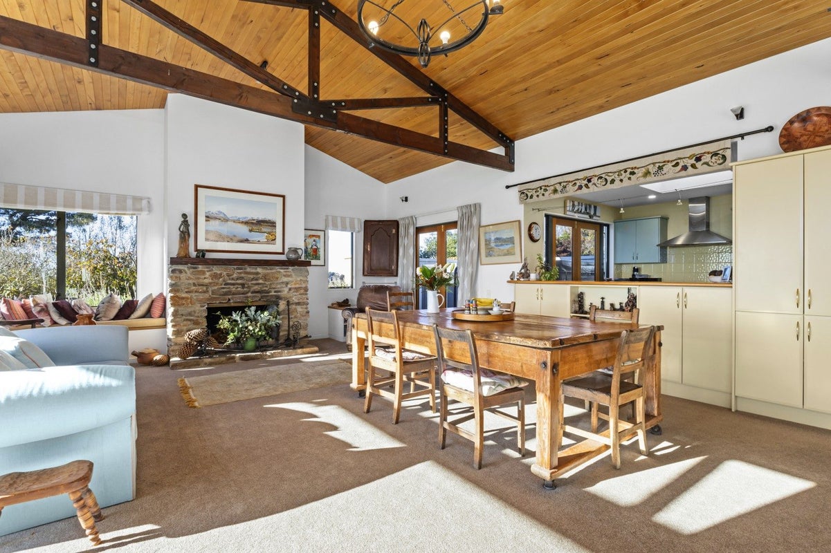 32 Gladstone Road, Hadlow, Timaru - Carousel 2