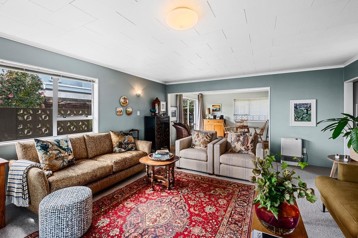 12A Beach Street, Fitzroy, New Plymouth - Carousel 1