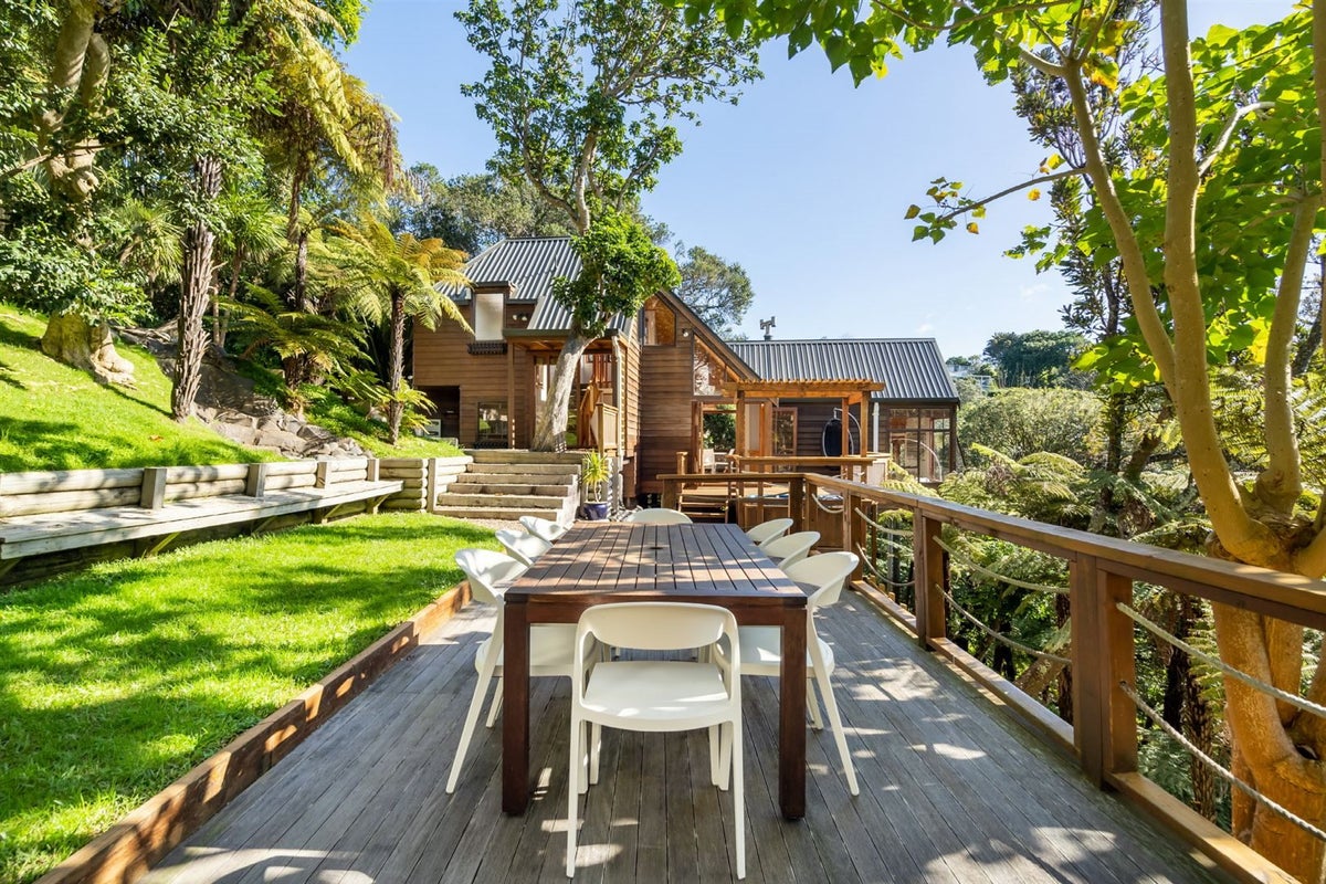 18A Maritime terrace, Birkenhead, Auckland - Carousel 1