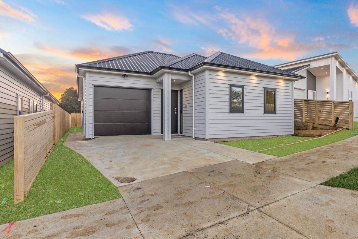 8 Waimaa Lane, Pokeno - Carousel 2