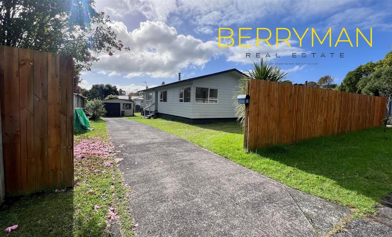 5 John F Kennedy Place, Glen Eden, Auckland - Carousel 1