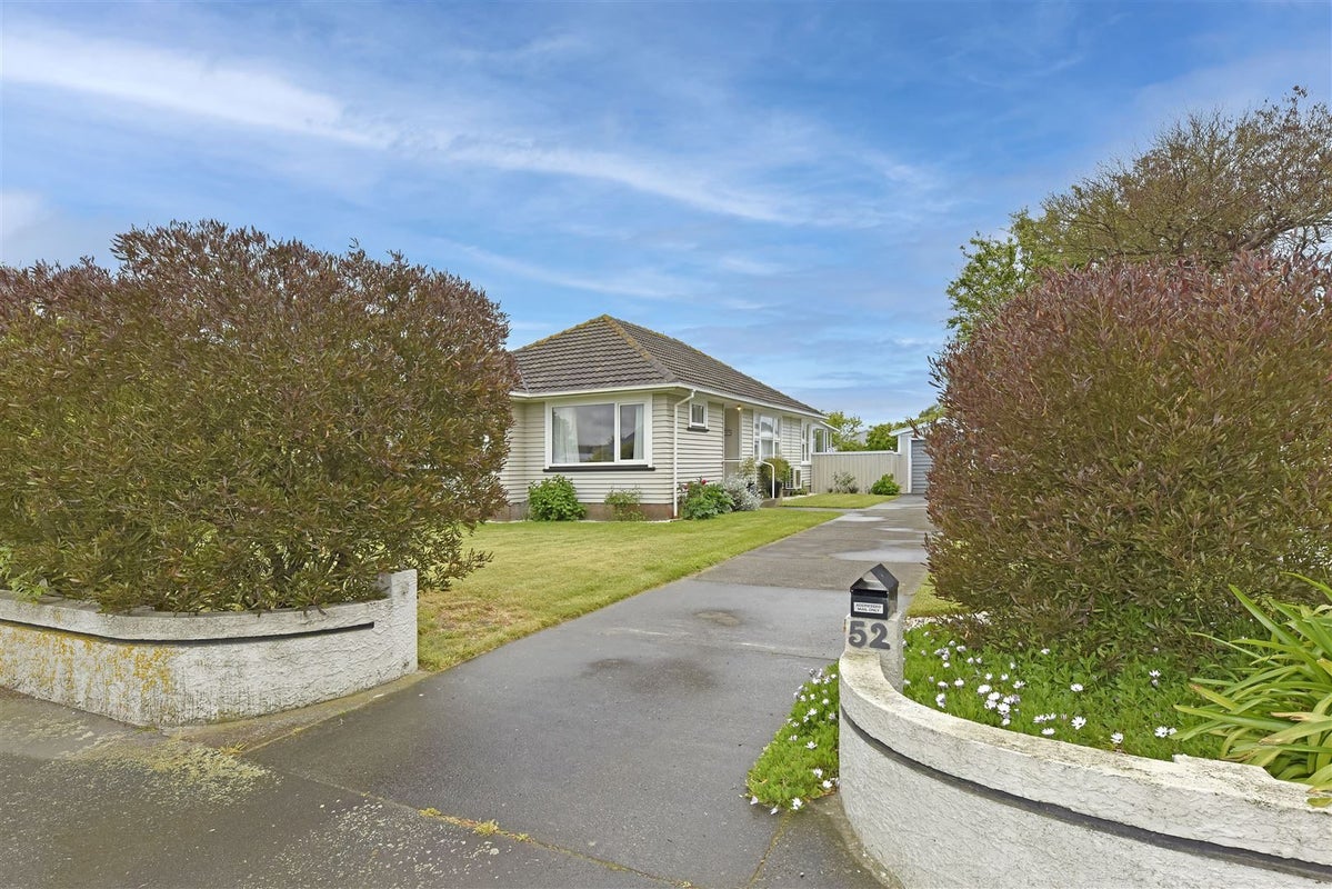52 Wycola Avenue, Hei Hei, Christchurch - Carousel 2
