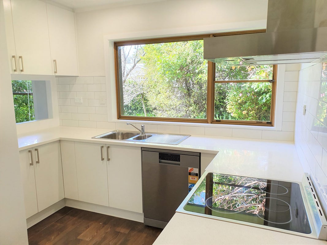 15B Allendale Road, Mount Albert, Auckland - Carousel 2
