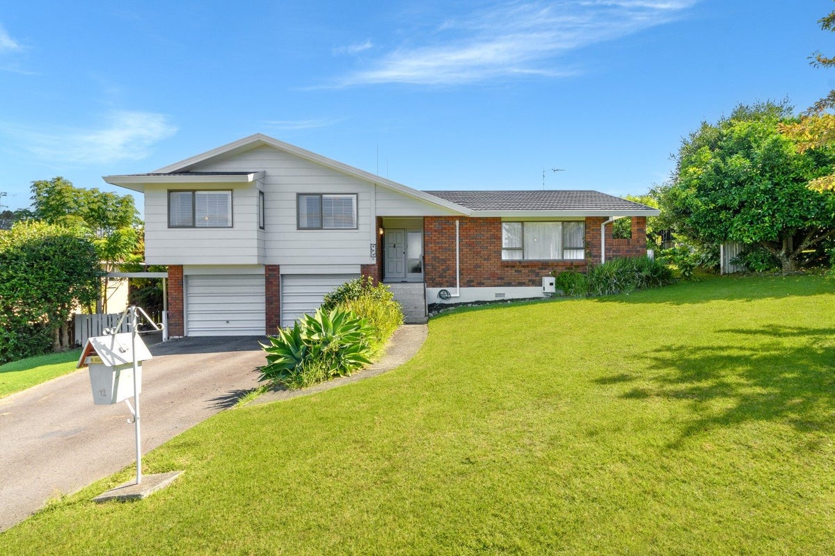12 Sylvania Drive, Matua, Tauranga - Carousel 1