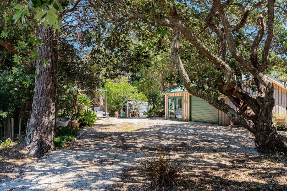 10 Pohutukawa Place, Mangawhai Heads, Mangawhai - Carousel 2