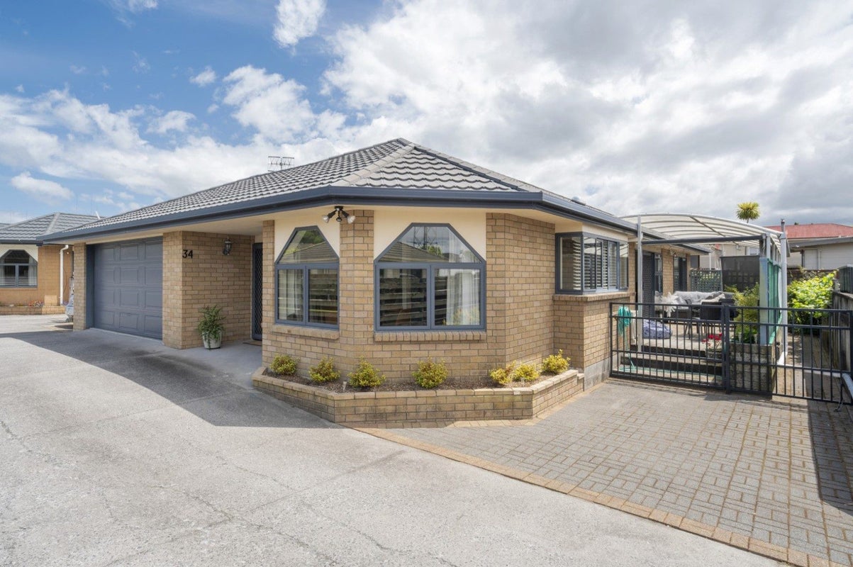 34 Pooles Road, Greerton, Tauranga - Carousel 1
