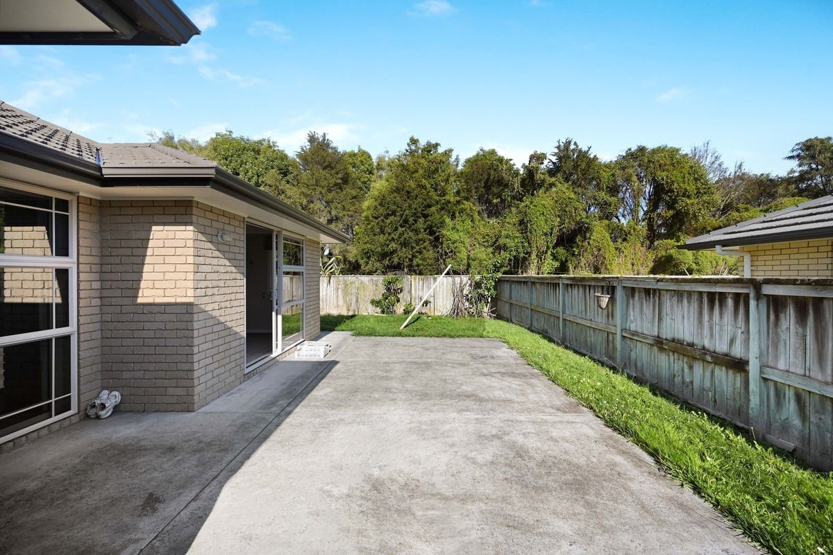 20 Palliser Drive, Huntington, Hamilton - Carousel 16