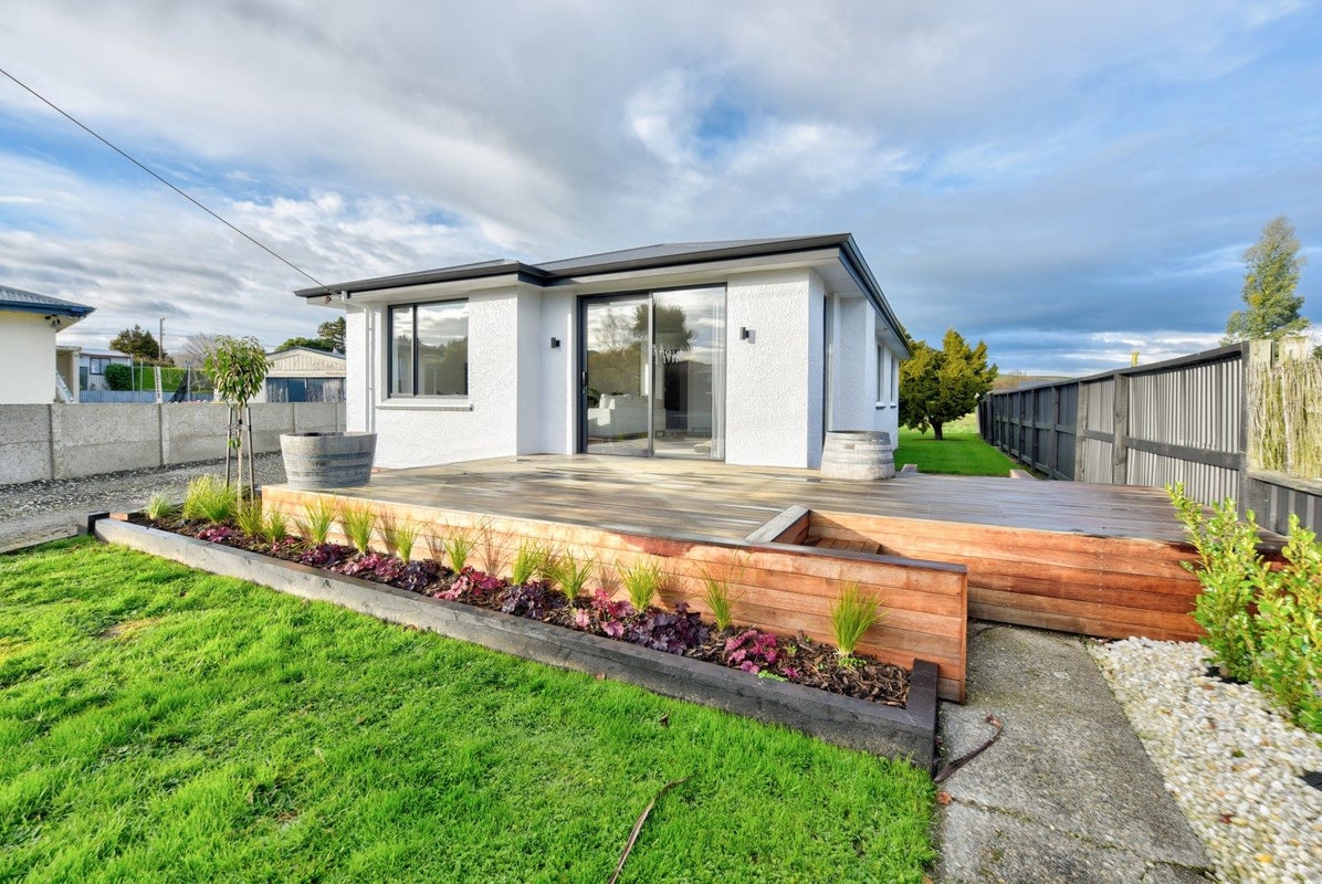 17 Waverley Street, East Gore, Gore - Carousel 1