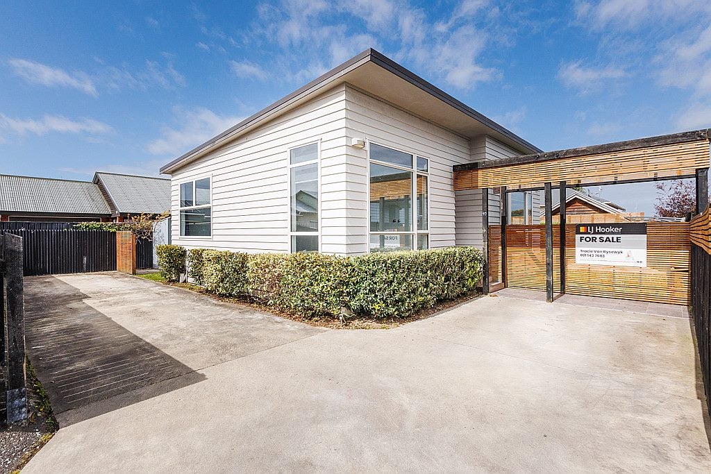 10 Hereford Street, West End, Palmerston North - Carousel 15