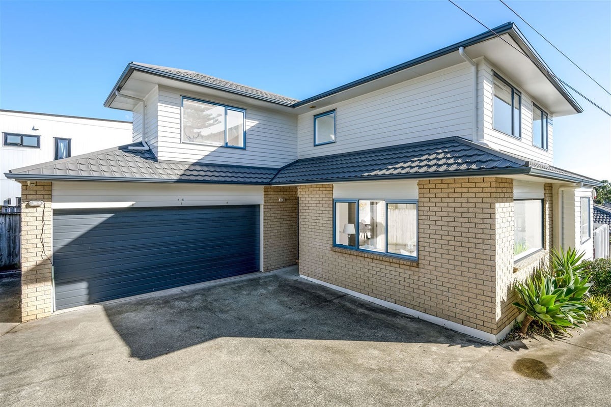 40A Kinross Street, Blockhouse Bay, Auckland - Carousel 1