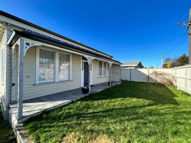13 Oxford Street, West End, Timaru - Carousel 14