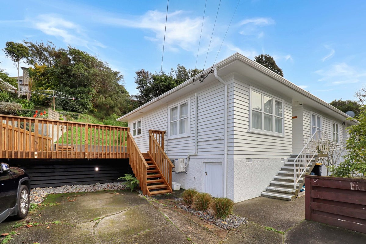 1/16B Redwood Ave, Tawa, Wellington - Carousel 10