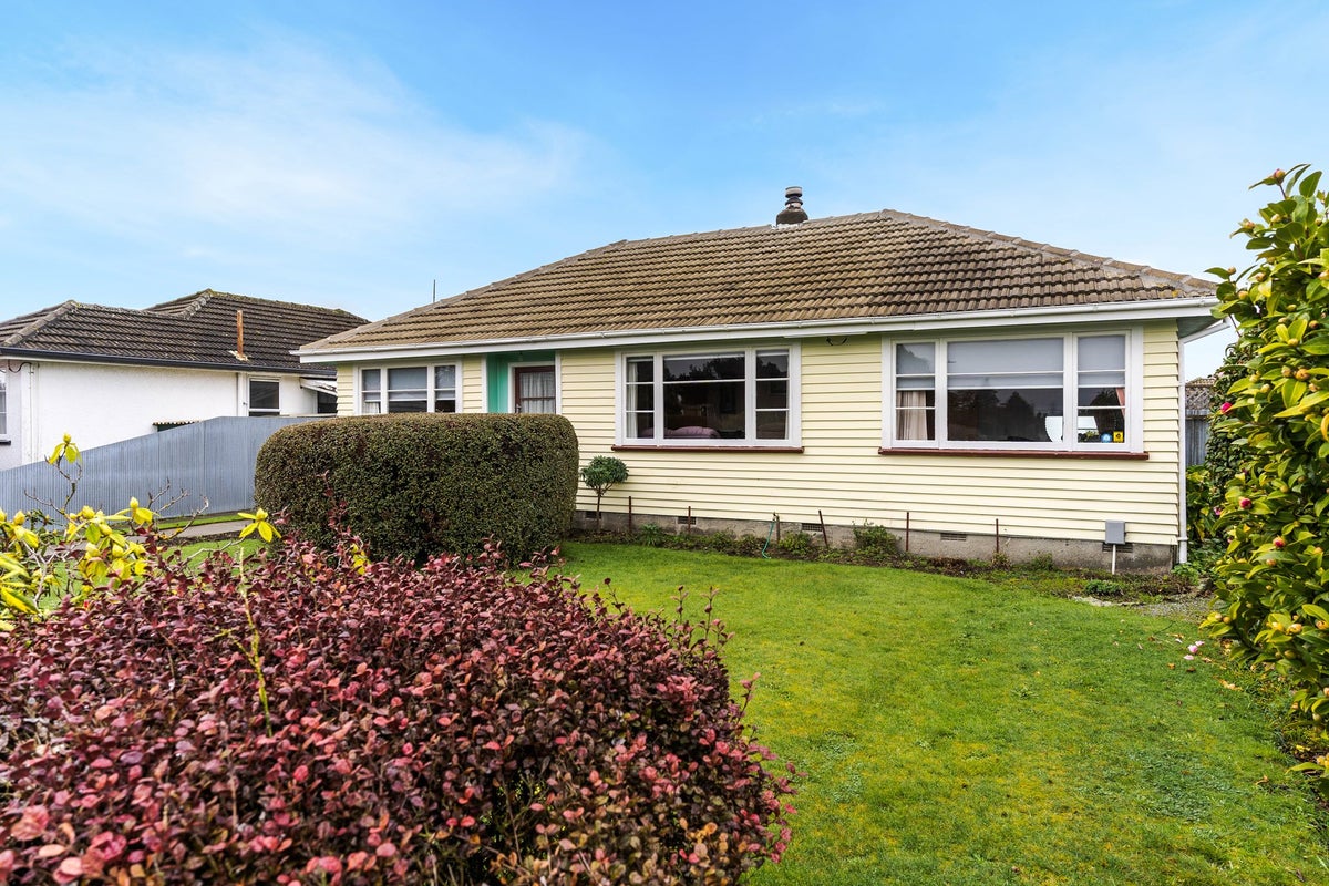 28 Tinokore Street, Hei Hei, Christchurch - Carousel 2