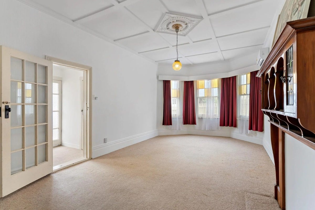 22A Lloyd Avenue, Mount Albert, Auckland - Carousel 2