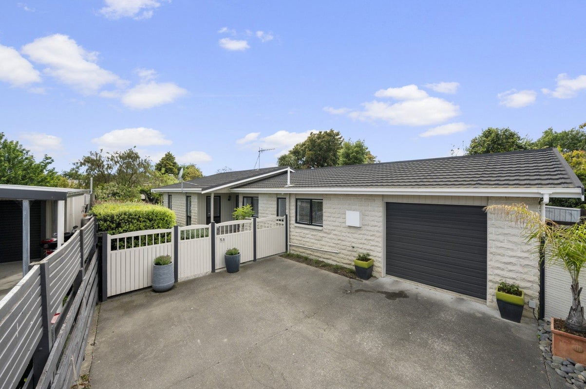5A Avenue Road, Greenmeadows, Napier - Carousel 2