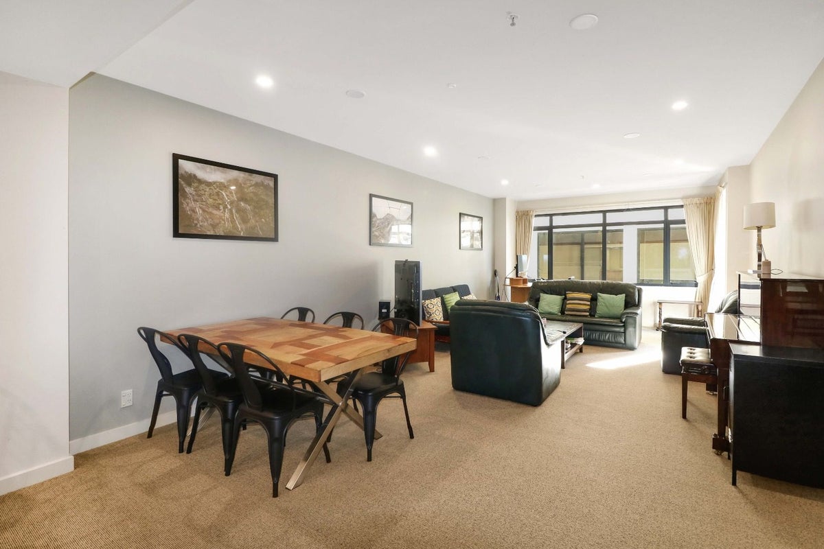 3D/42 Molesworth Street, Thorndon, Wellington - Carousel 2