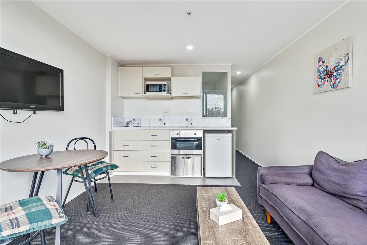 327/72 Nelson Street, Auckland Central, Auckland - Carousel 2