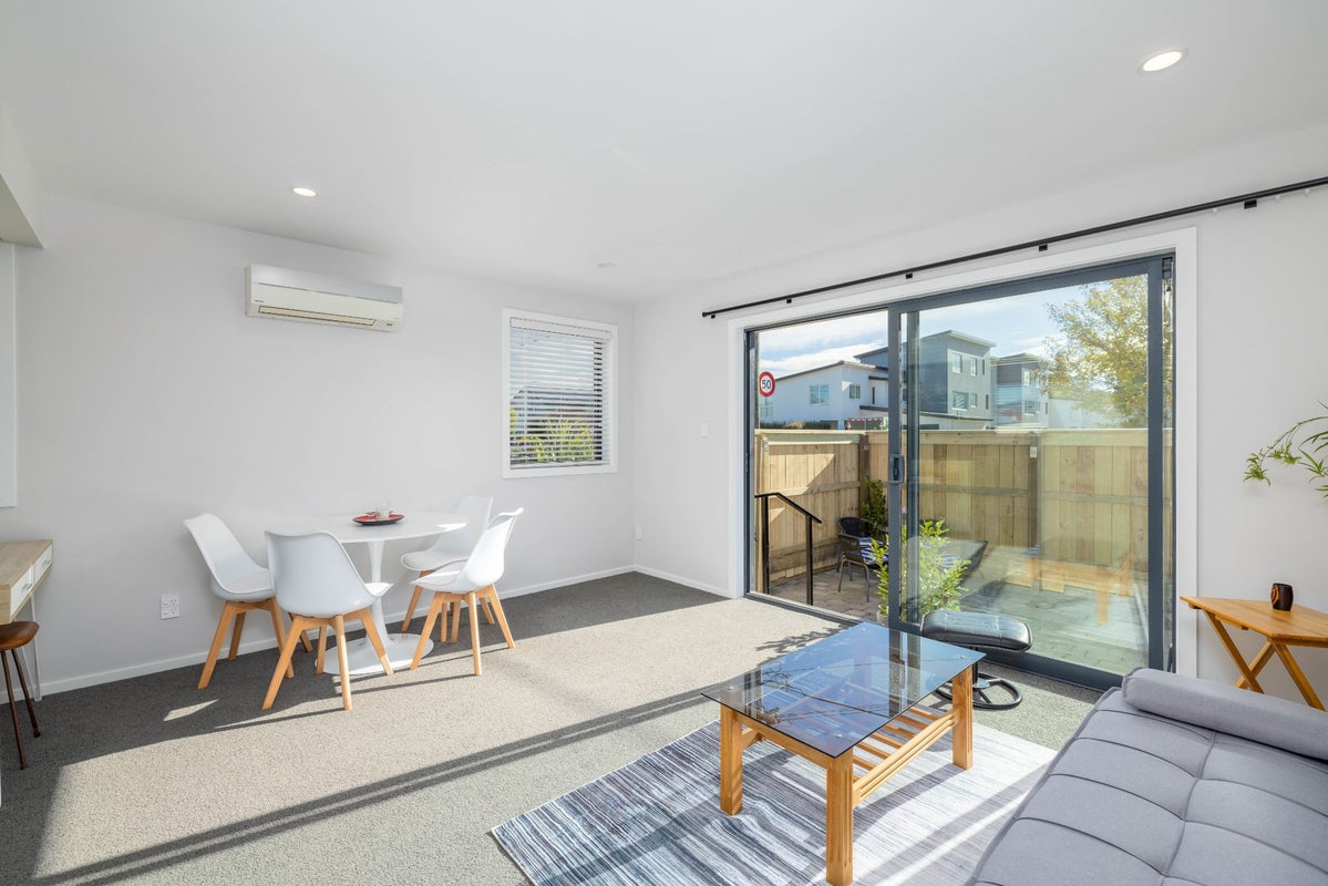 2/518 Cashel Street, Linwood, Christchurch - Carousel 2