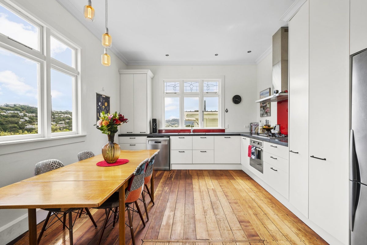 8 Harland Street, Brooklyn, Wellington - Carousel 2