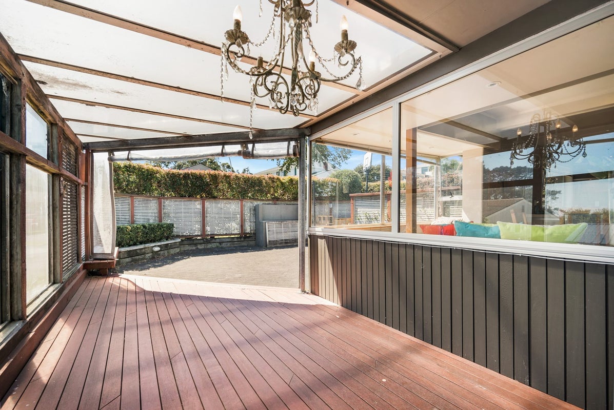 8 Etherege Place, Howick, Auckland - Carousel 2