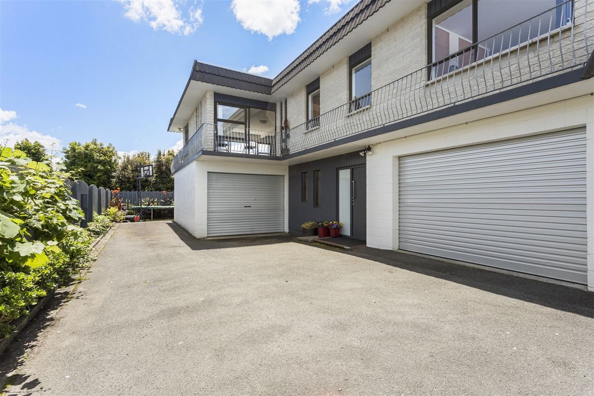 3 Carlton Crescent, Te Kamo, Whangarei - Carousel 1