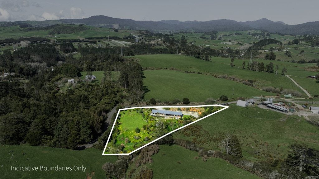 46 Princes Street, Waikino, Waihi - Carousel 23
