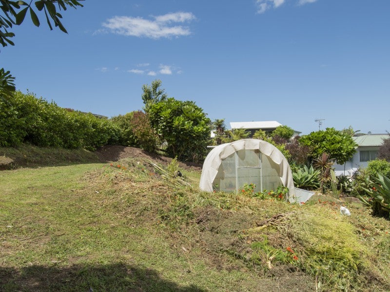 4 Koutunui Road, Athenree, Katikati - Carousel 23