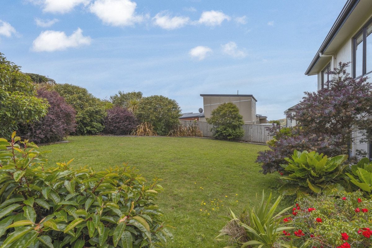 9 Milford Street, Aotea, Porirua - Carousel 2