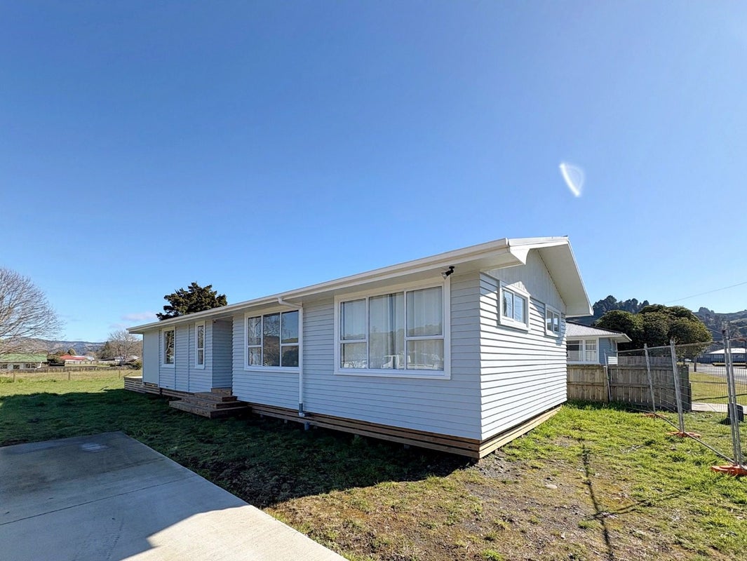 15 Porou Street, Taumarunui, Taumarunui - Carousel 1