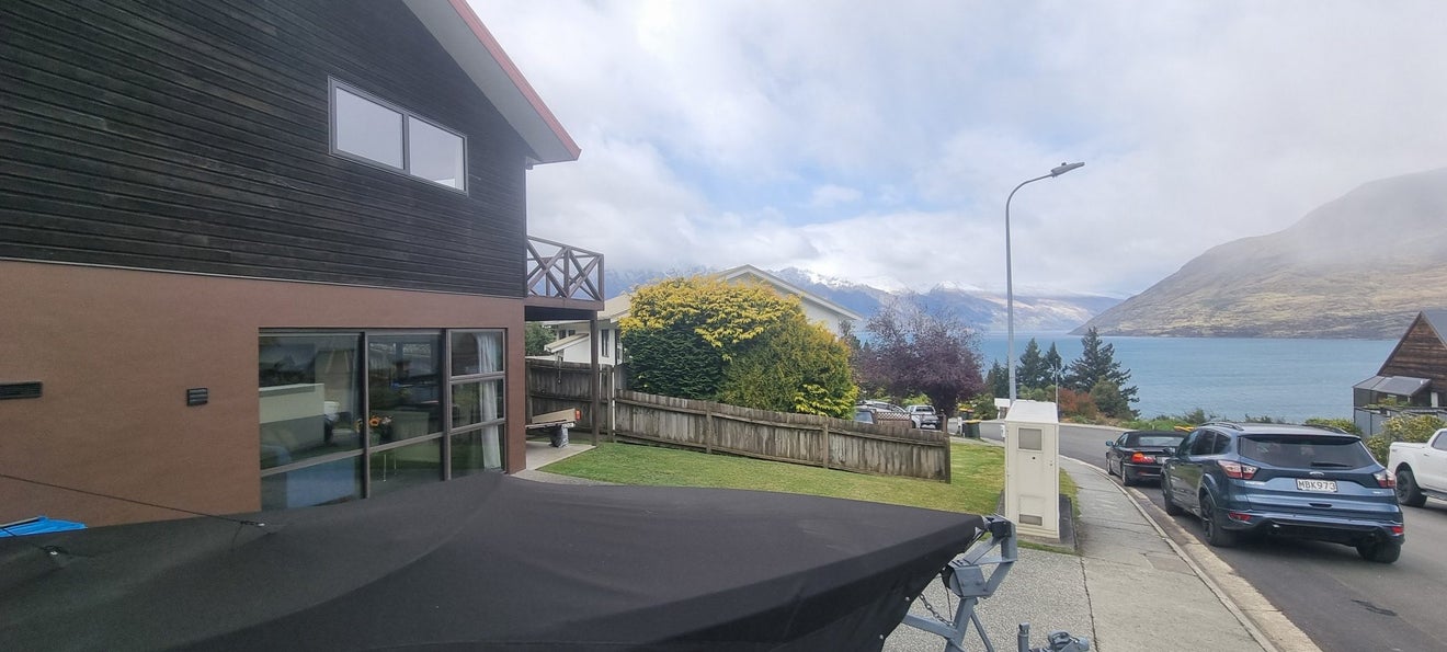 25 Sainsbury Road, Fernhill, Queenstown - Carousel 2