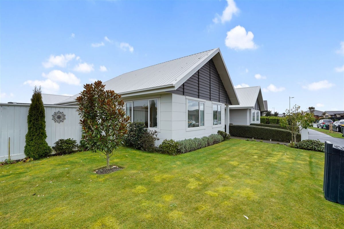 7 Hubbard Street, Wigram, Christchurch - Carousel 18