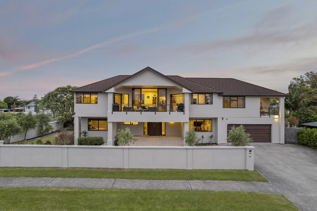 6A EALING CRES, Beachlands, Auckland - Carousel 2