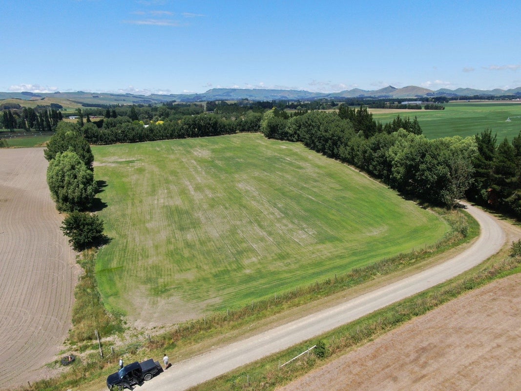 1/82 Station Road, Waipukurau - Carousel 2