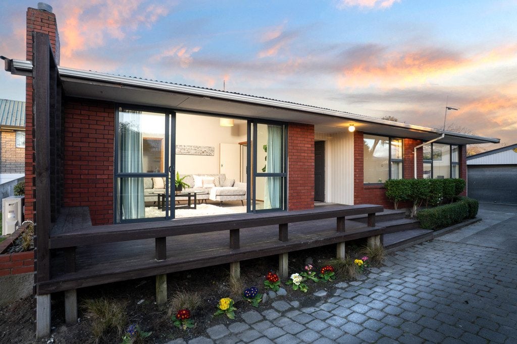 70 Roberta Drive, Somerfield, Christchurch - Carousel 1