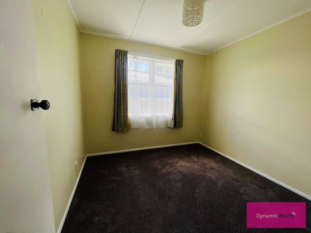 134 Vogel Street, Roslyn, Palmerston North - Carousel 2
