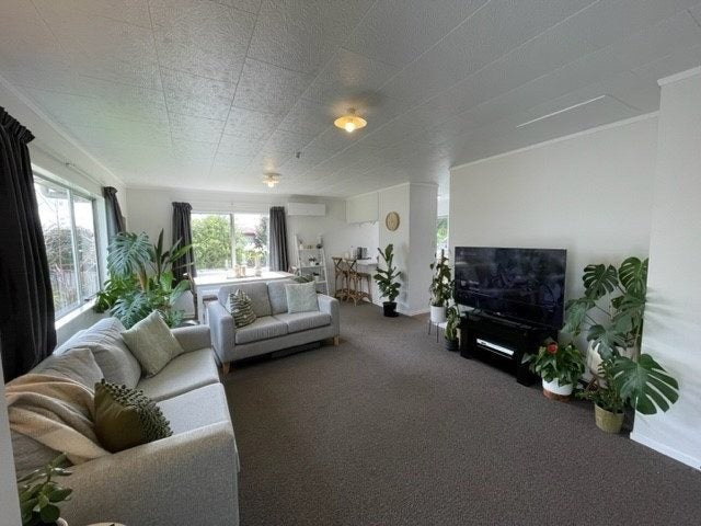 43B Sunline Place, Ngongotaha, Rotorua - Carousel 2