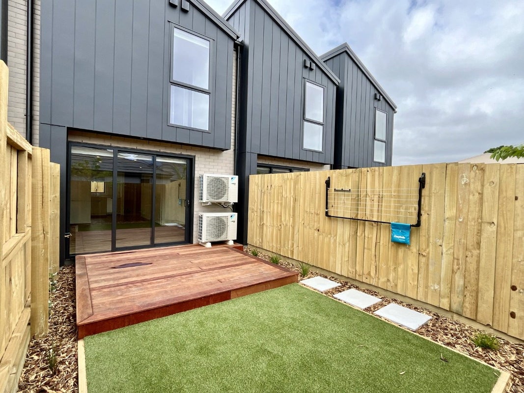 120 Hastings Street East, Sydenham, Christchurch - Carousel 1