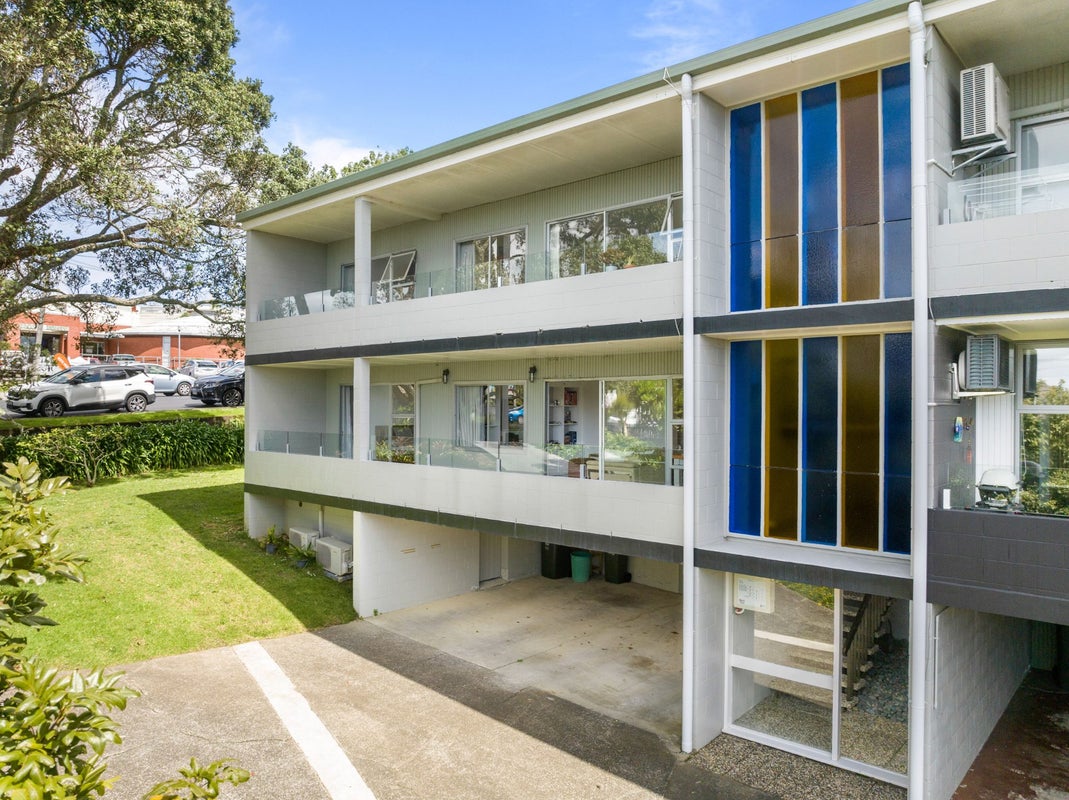 1/34 Uxbridge Road, Howick, Auckland - Carousel 18