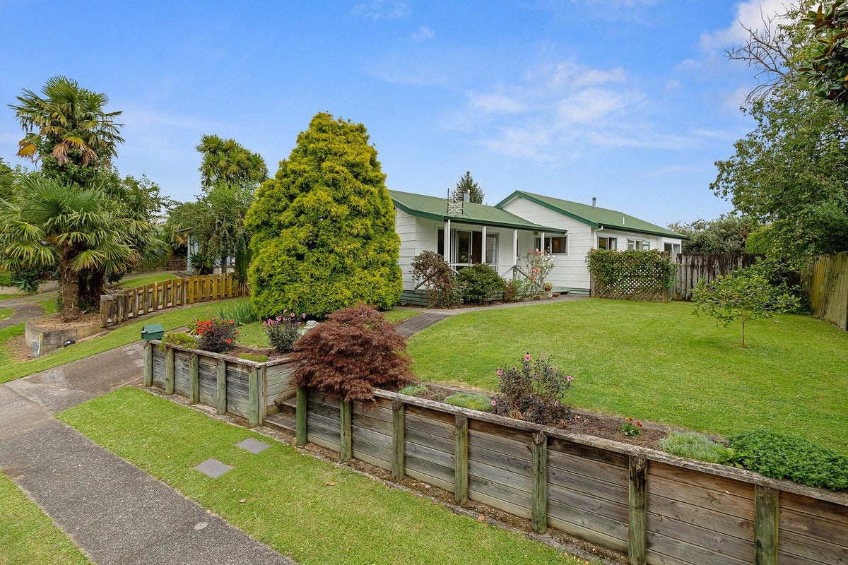 6 Cowen Place, Chartwell, Hamilton - Carousel 16