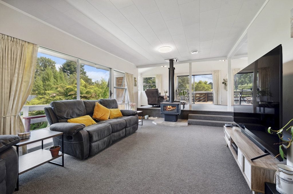 27 Unsworth Road, Hamurana - Carousel 2