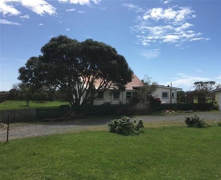 10 Hana Udy Place, Paraparaumu Beach, Paraparaumu - Carousel 2