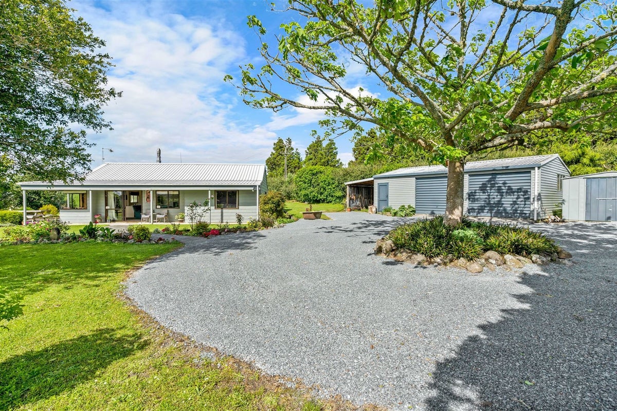 72 Tatton Road, Whangarei - Carousel 1