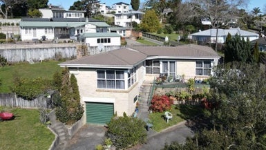 25 Tawa Street, Melville, Hamilton - Carousel 1
