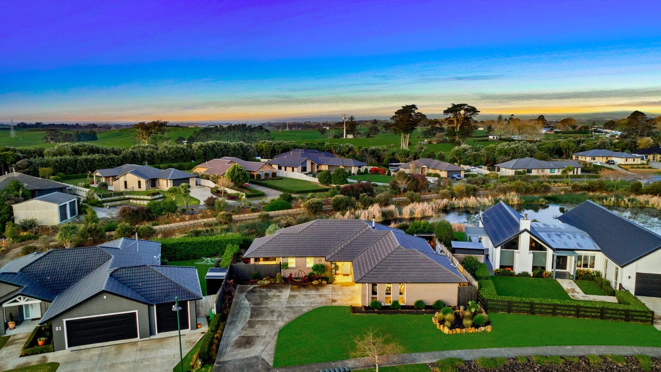 23 Pamela Christine Road, Patumahoe, Pukekohe - Carousel 2