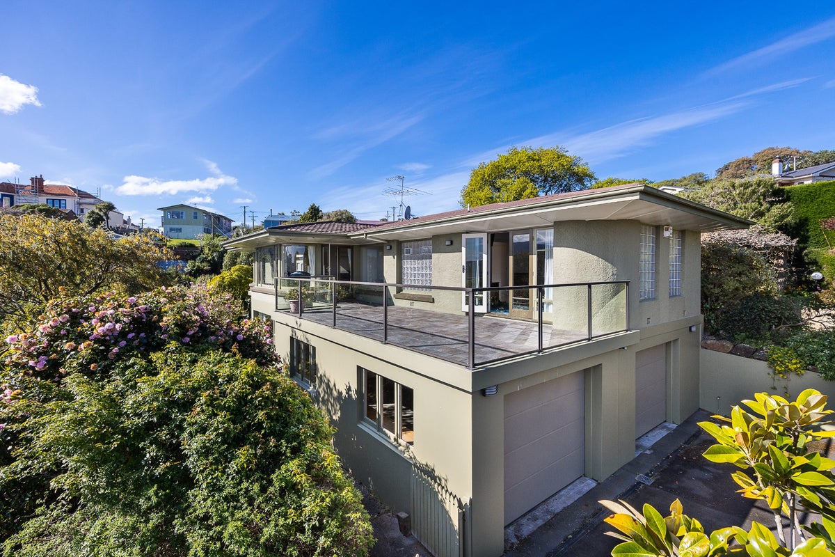 87 Jeffery Street, Andersons Bay, Dunedin - Carousel 2