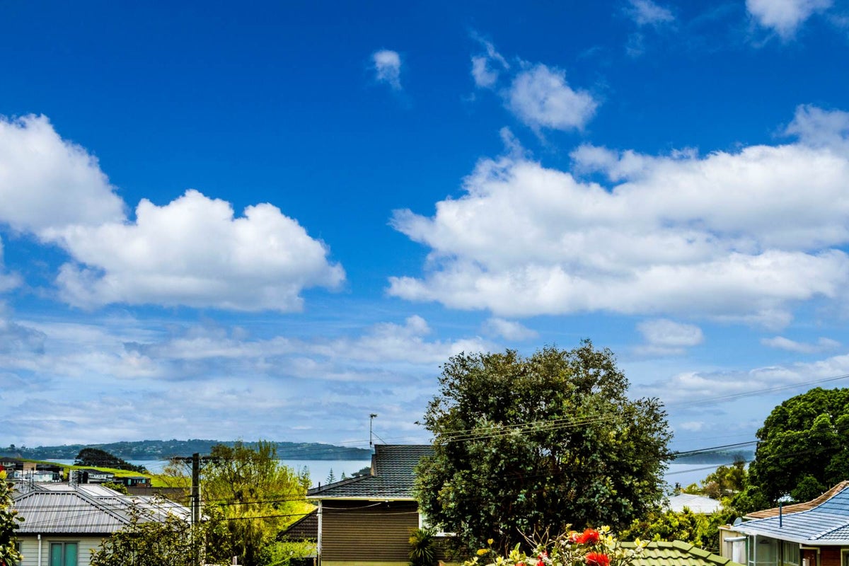 26B Law Street, Torbay, Auckland - Carousel 2