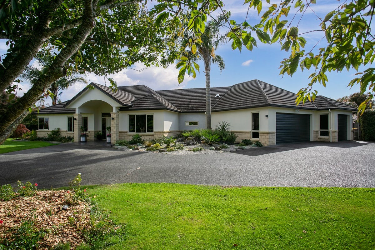184 The Oaks Drive, Leamington, Cambridge - Carousel 2
